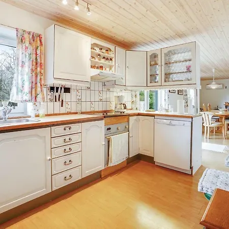 Four-bedroom Holiday In Casa de Férias *